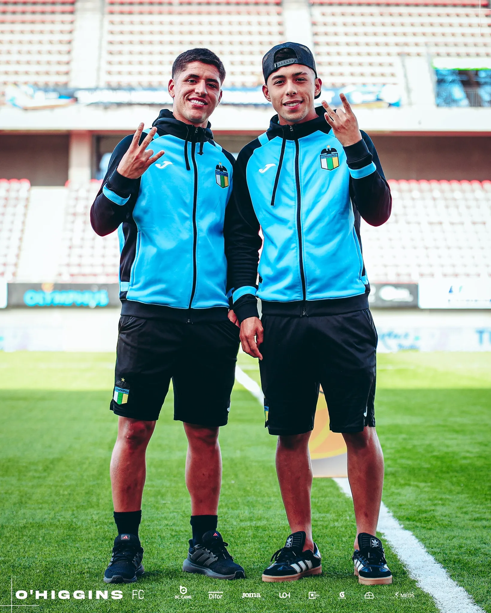 Ogaz a la izquierda y Faúndez a la derecha, los cracks celestes.