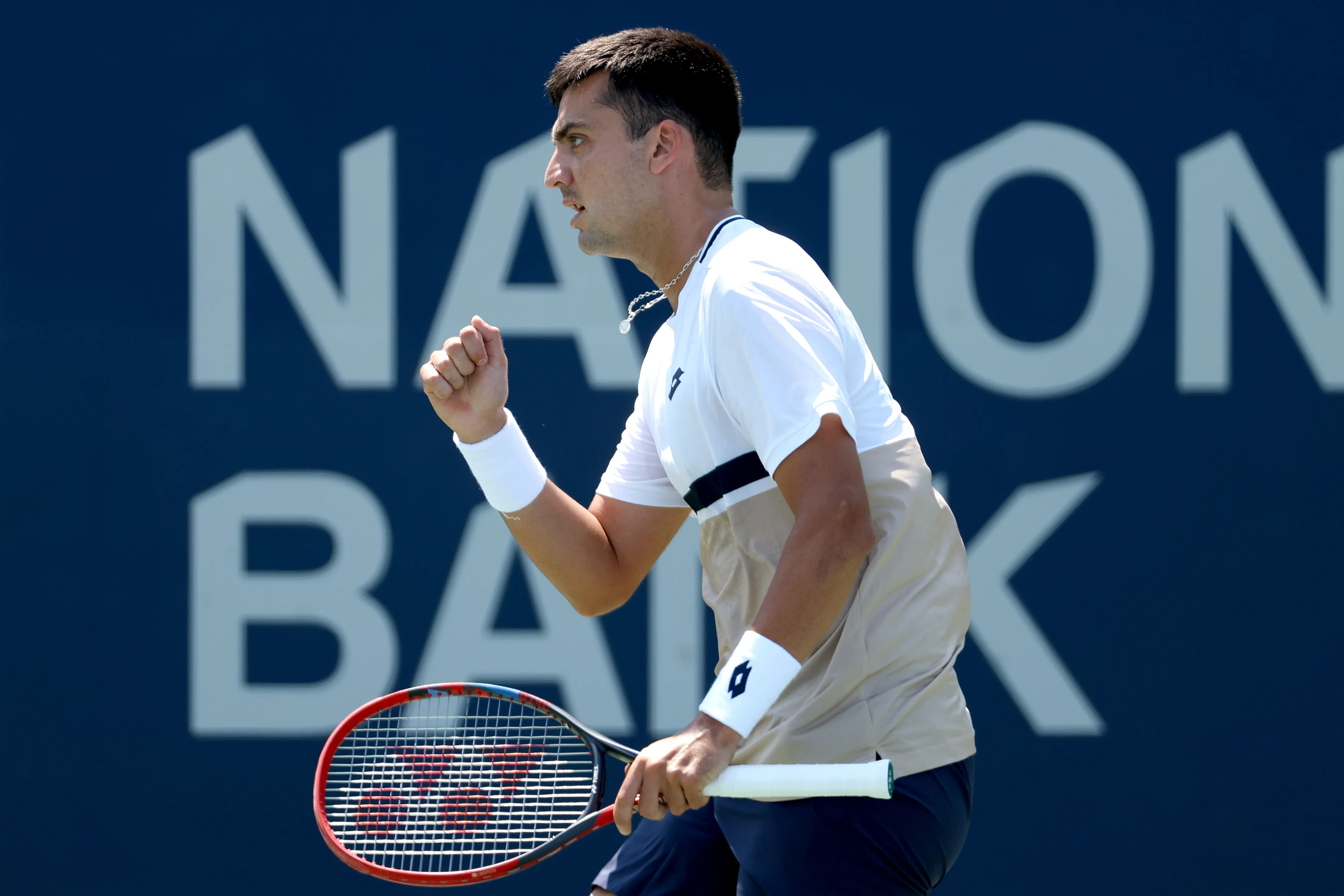 Tomás Barrios sigue haciendo historia en el tenis. (Photo by Matthew Stockman/Getty Images)