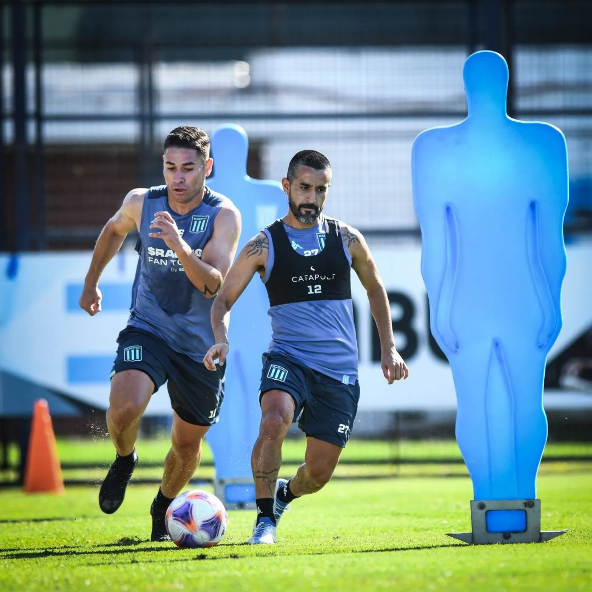 Opazo sufrió con Gago en el banco de Racing