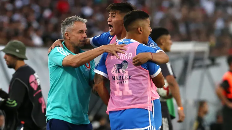 Gustavo Álvarez mató la maldición del Monumental con la U.