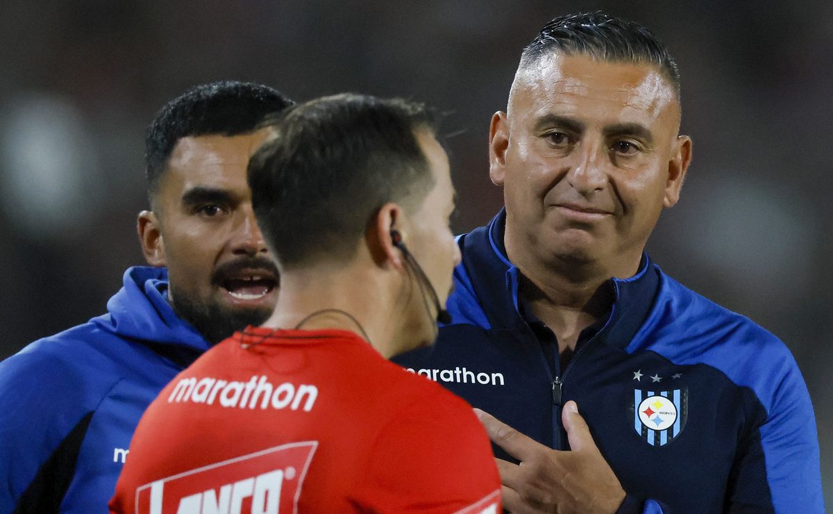 ¿Se va de Huachipato? La contundente respuesta del cuerpo técnico de Jaime García