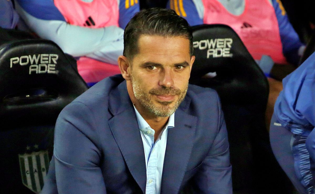 El resguardo que se toma U de Chile en el millonario contrato de Fernando Gago