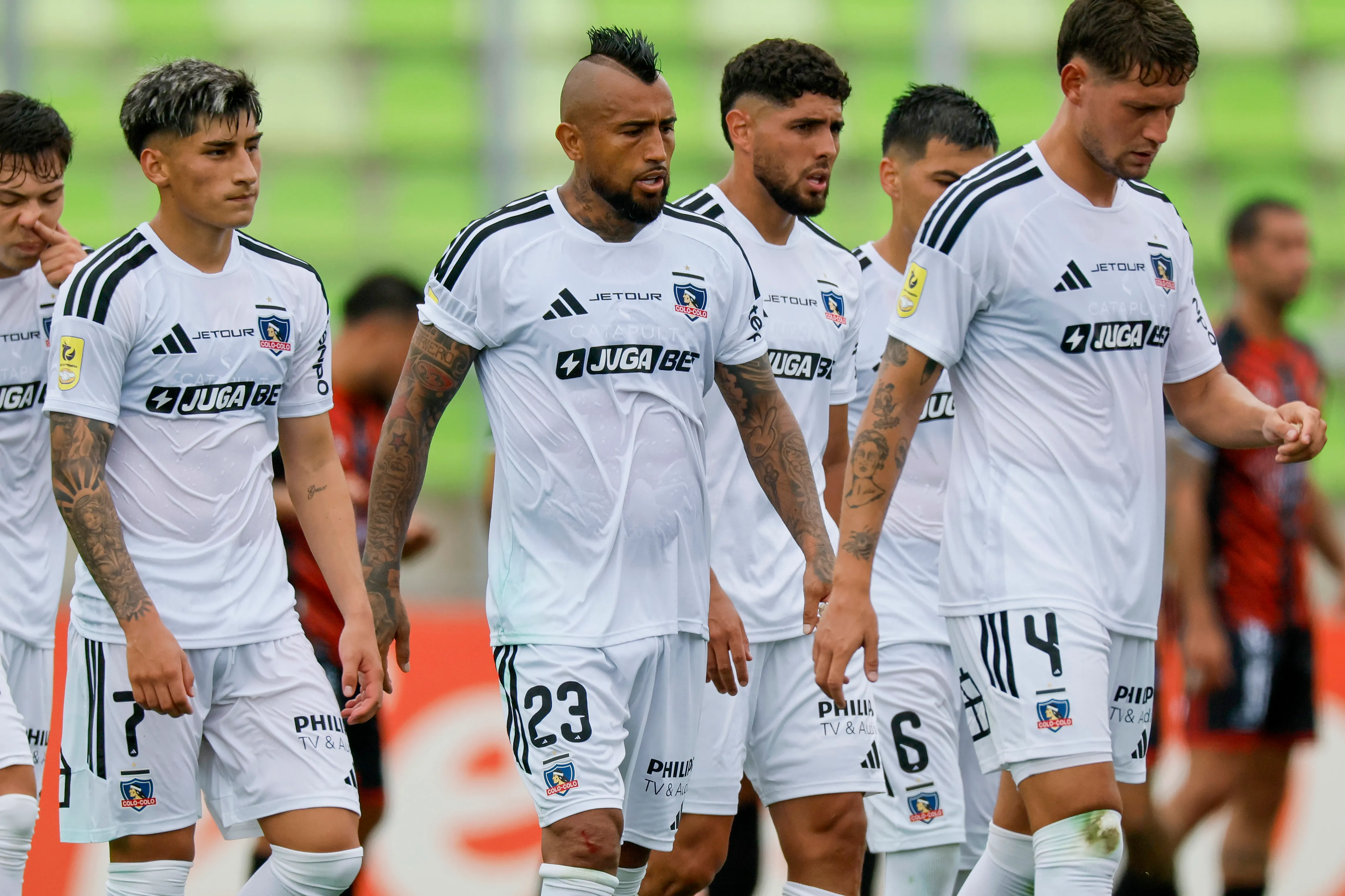 Limache, uno de los dos equipos que ha vencido a Colo Colo esta temporada, lanzó una amenaza.  Foto: Photosport.