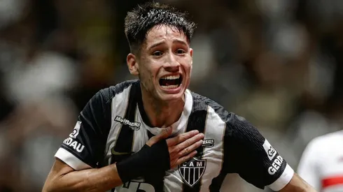 Iván Román celebra su gol en Atlético Mineiro.