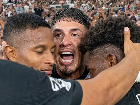 Un ex Colo Colo saca la maña en Brasil: "¡No vayan, quédense aquí!"