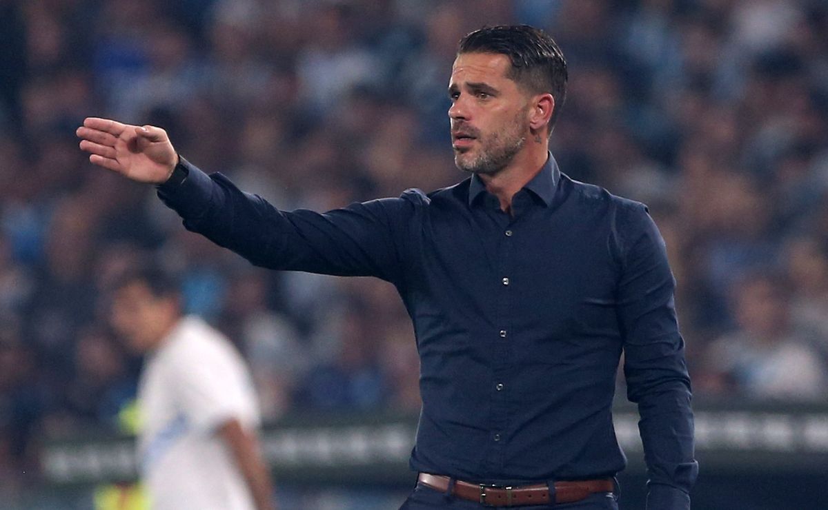 Viejo conocido: Fernando Gago se reencontrará con Juan Martín Lucero en U. de Chile