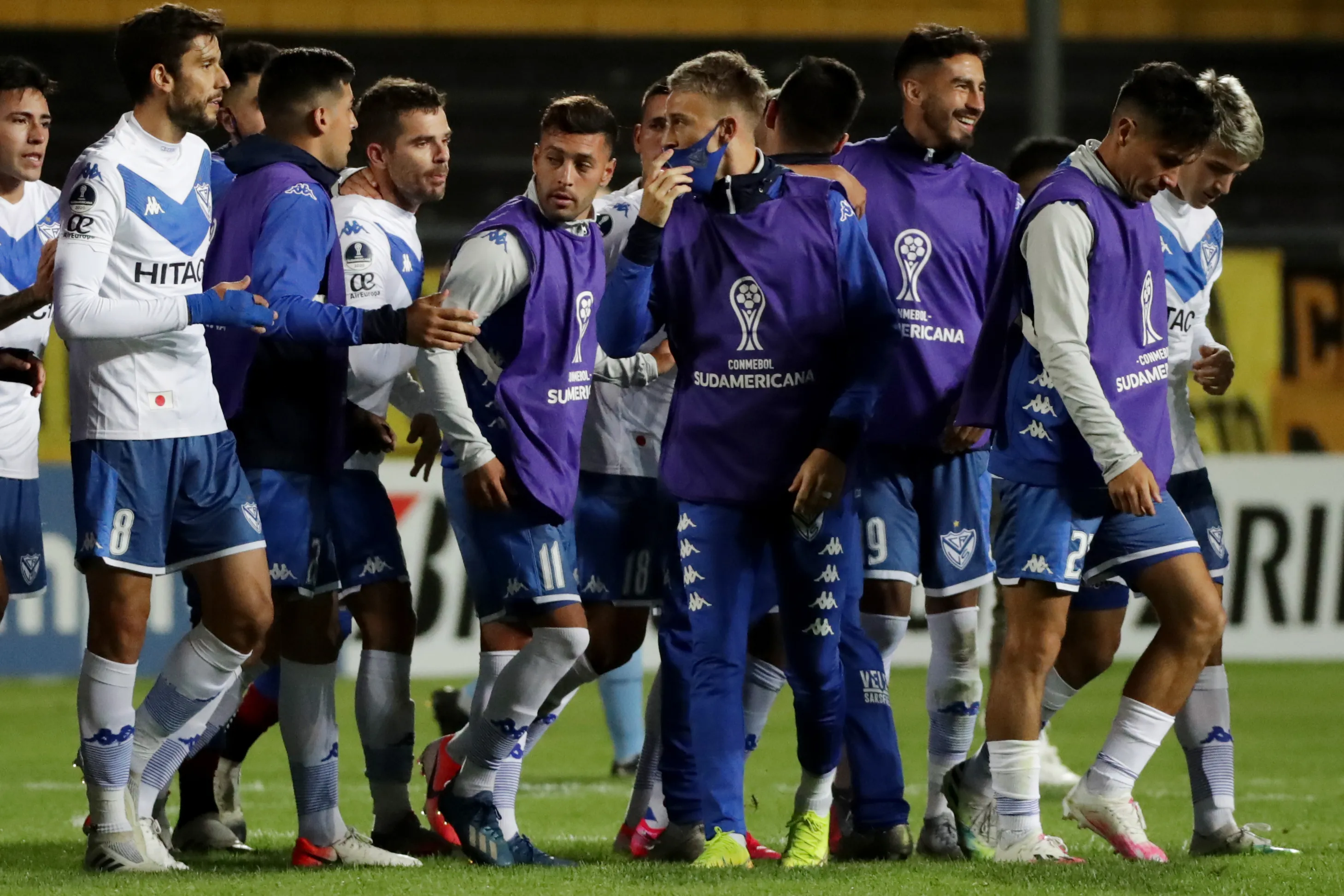 Gago y Lucero en el plantel de Vélez Sarsfield en 2020. Imagen: Getty