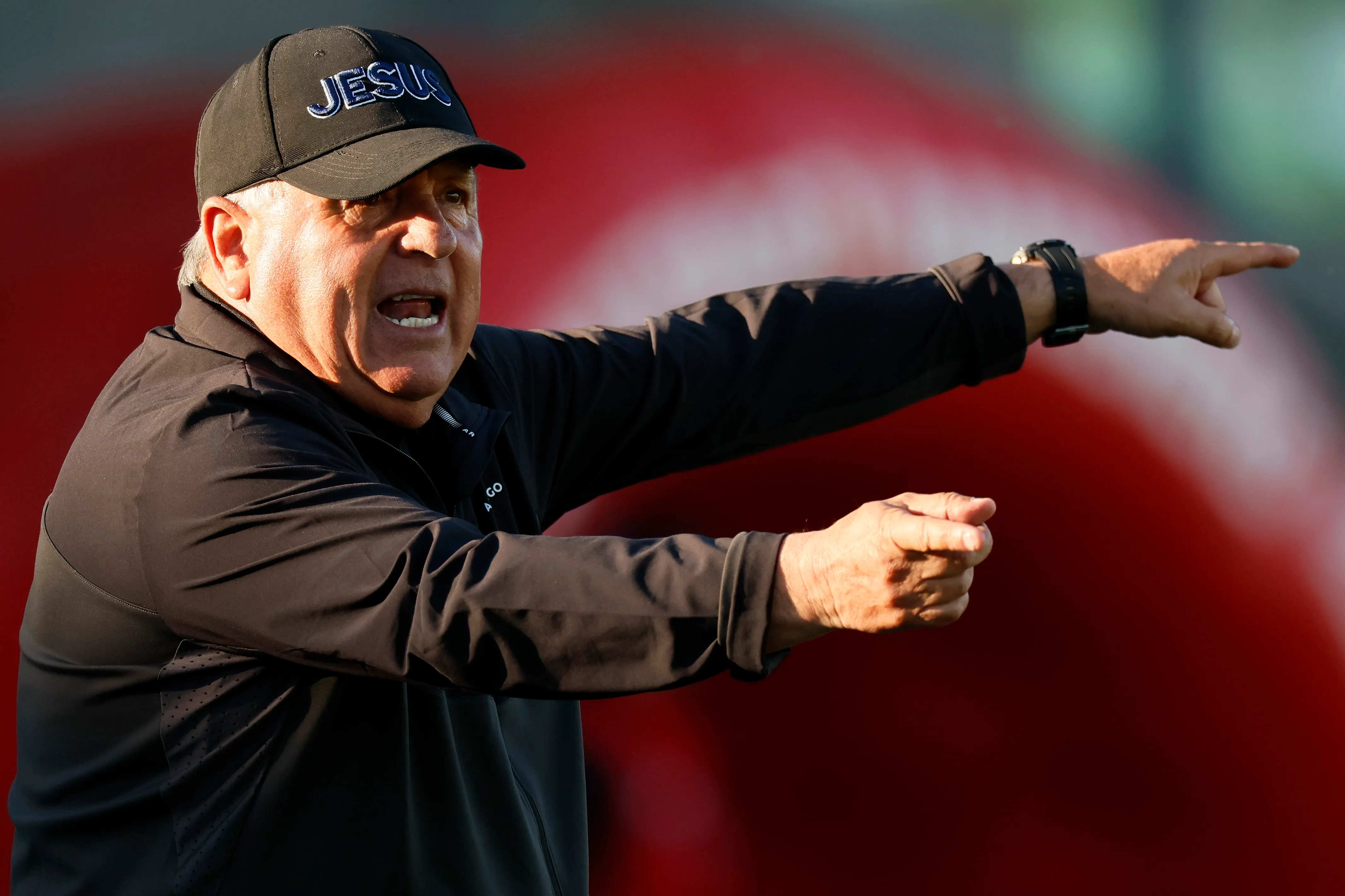 Marcoleta alzó la voz en el norte /Photosport