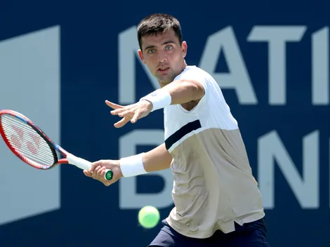 Barrios elimina a uno de los locales en su debut en Sao Paulo