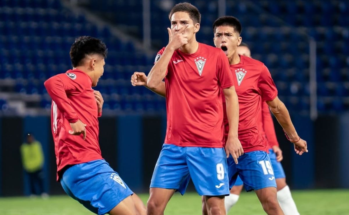 Por pedido del plantel: La verdad sobre camiseta de Wanderers en Libertadores Sub 20