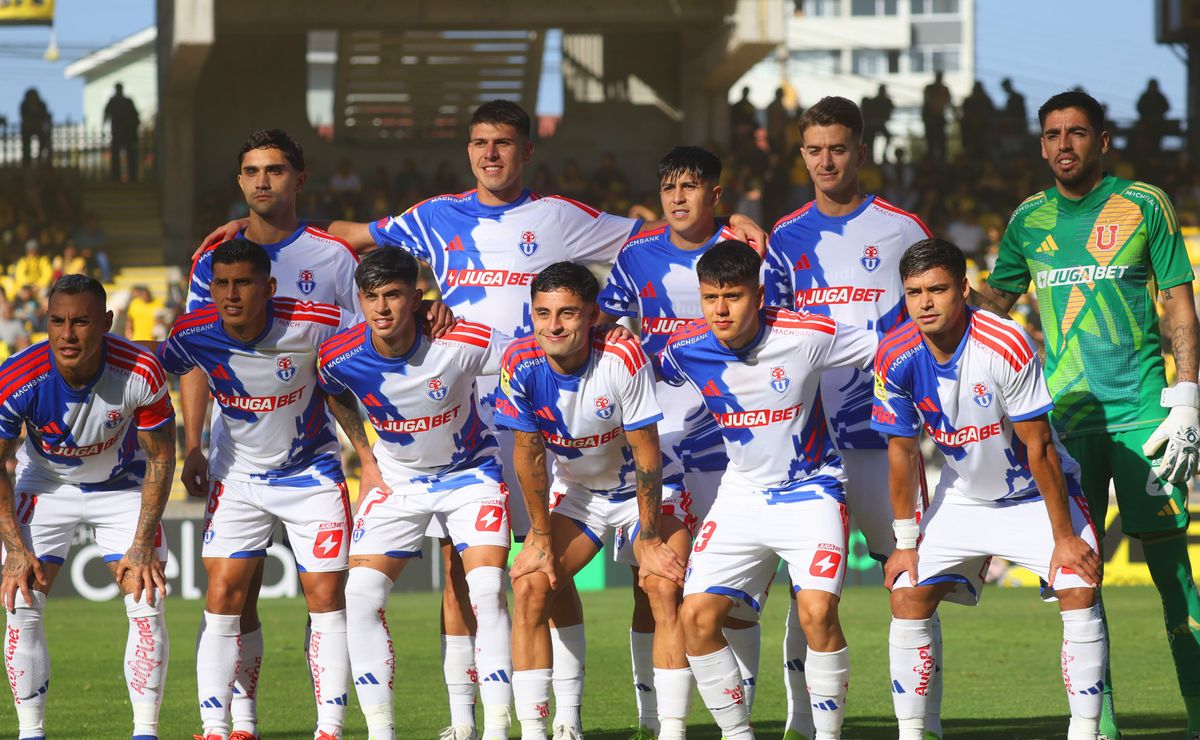 Y casi no juega en Universidad de Chile: Lucas Romero es nominado en Paraguay y pelea para ir al Mundial