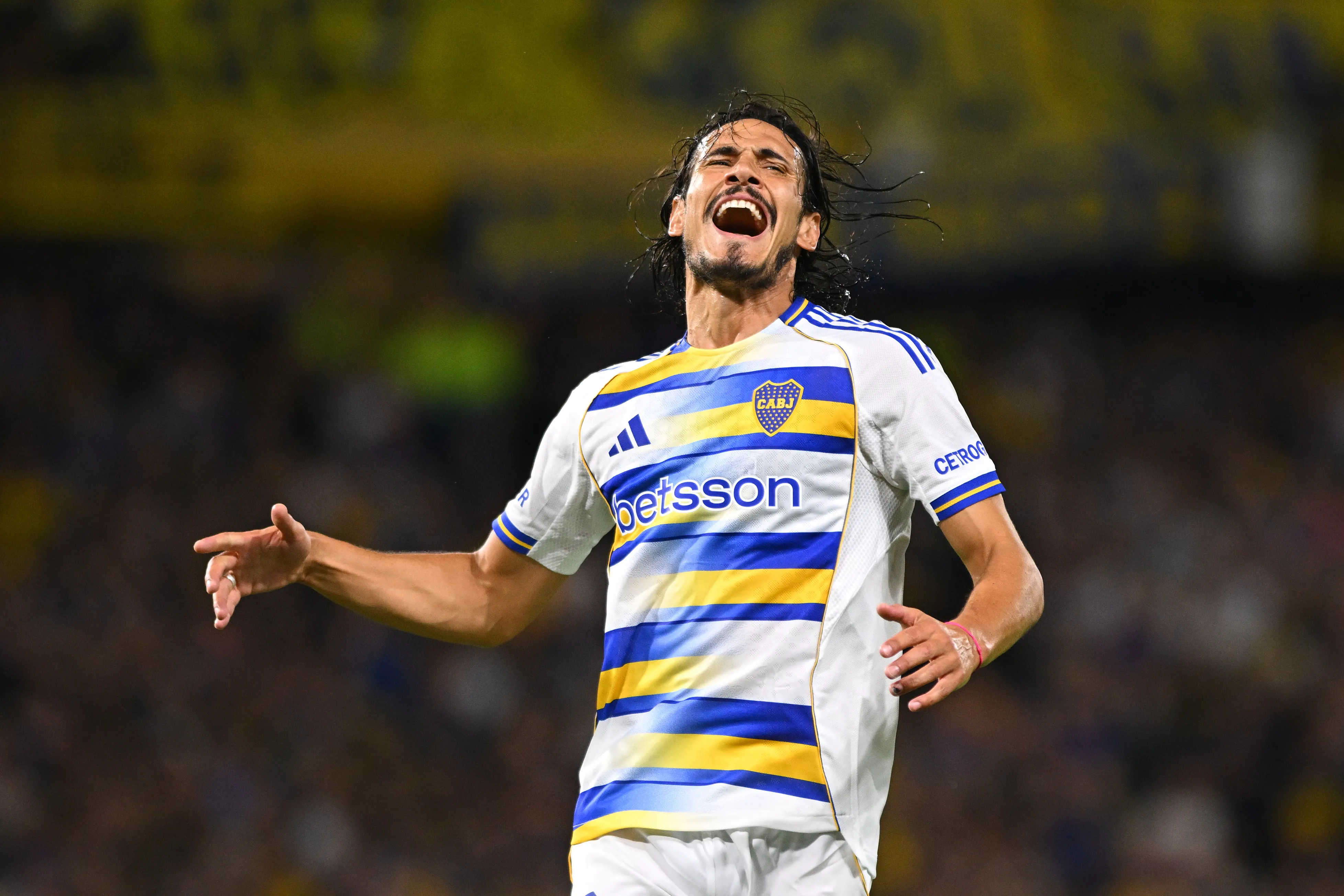 Cavani no jugará ante Católica en Copa Libertadores