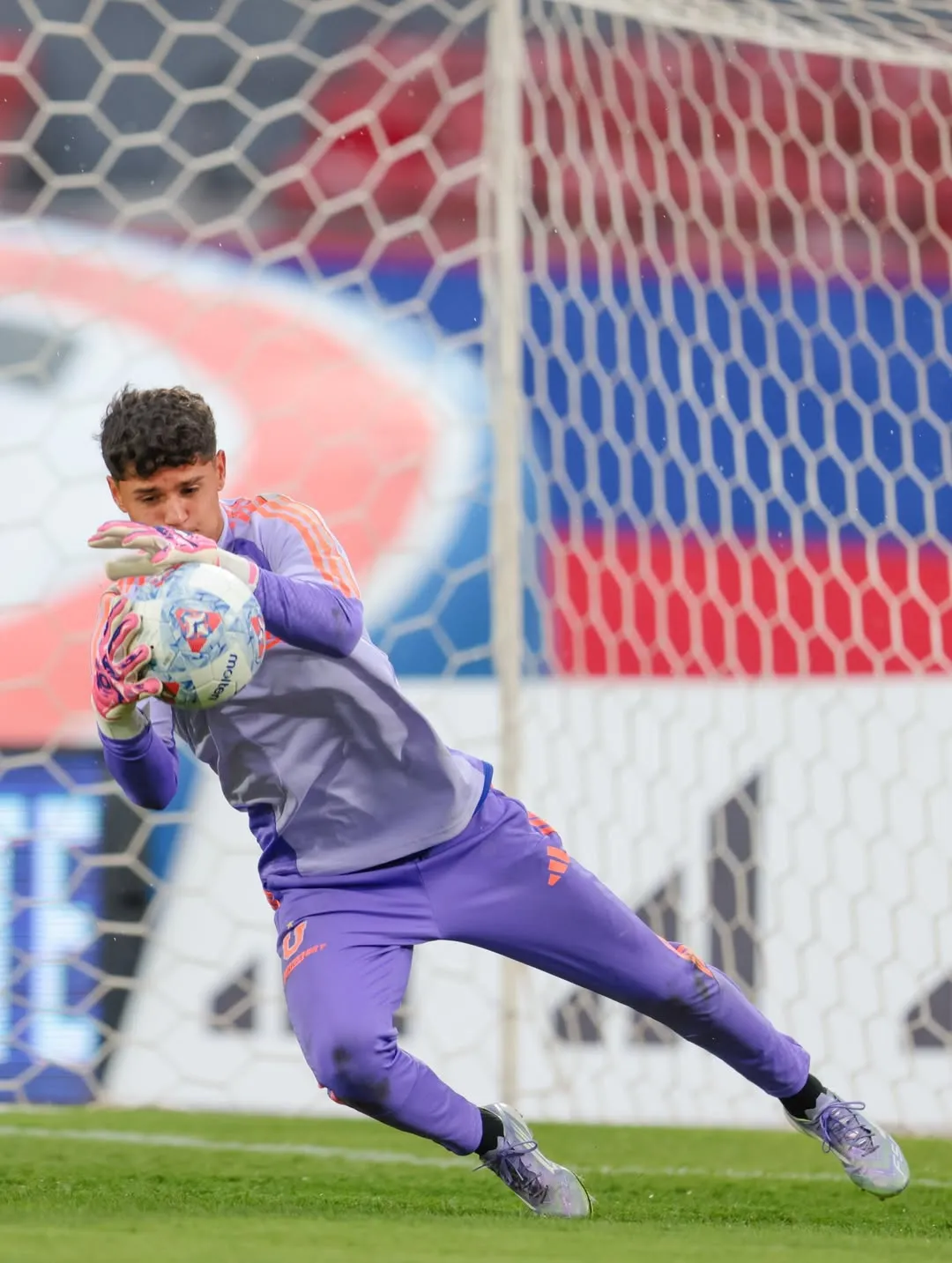 Ignacio Sáez le ganó la pulseada a Toselli y debuta en la Copa de la Liga
