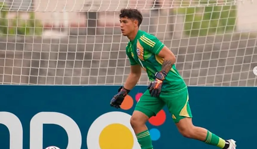 Buenas noticias para La Roja: arquero de la selección chilena sub 20 debutó en Universidad de Chile.