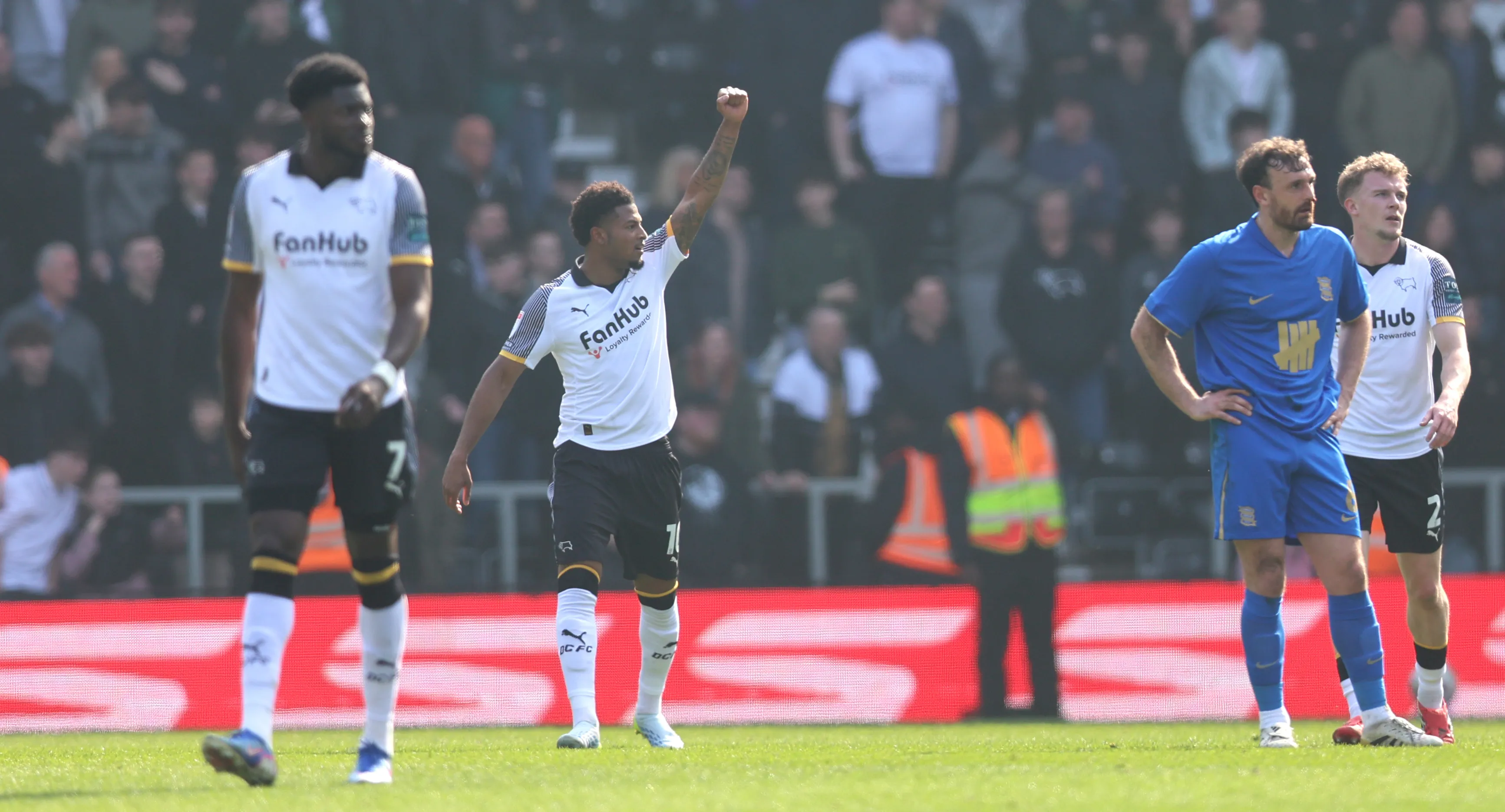 Brewster marcó el único tanto del partido | Getty Images