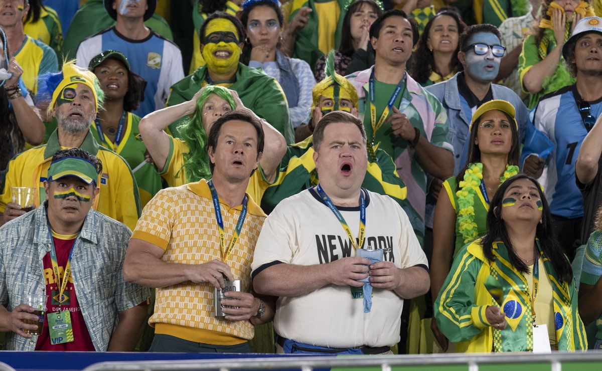 Un mundial, un error y muchas risas: Así es Bolas Arriba, la nueva película de Prime Video