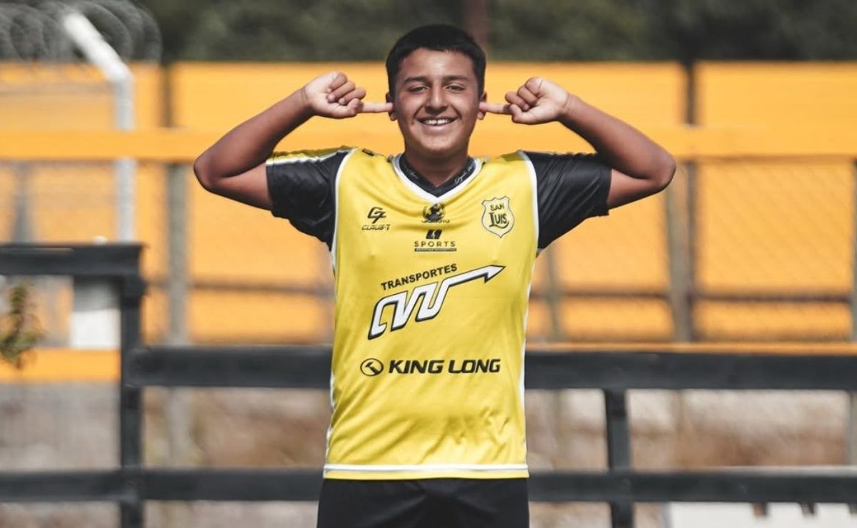 Se pasó hasta al arquero: el impactante golazo del hijo de Chupete Suazo en San Luis