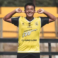 Lo que se hereda no se hurta: brutal golazo de hijo de Chupete Suazo