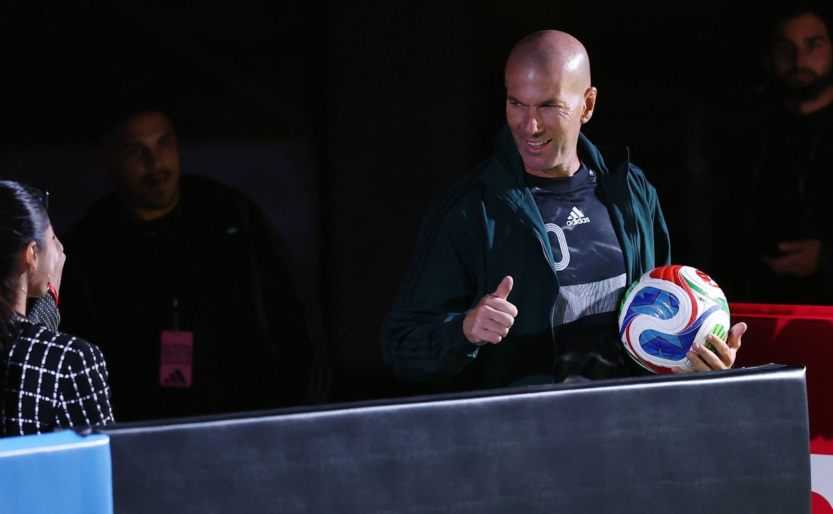Zinedine Zidane vuelve a dirigir y revelan acuerdo para ser el DT de Francia tras el Mundial