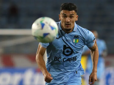 ¿Chile o Paraguay? Arnaldo Castillo recibió carta de selección