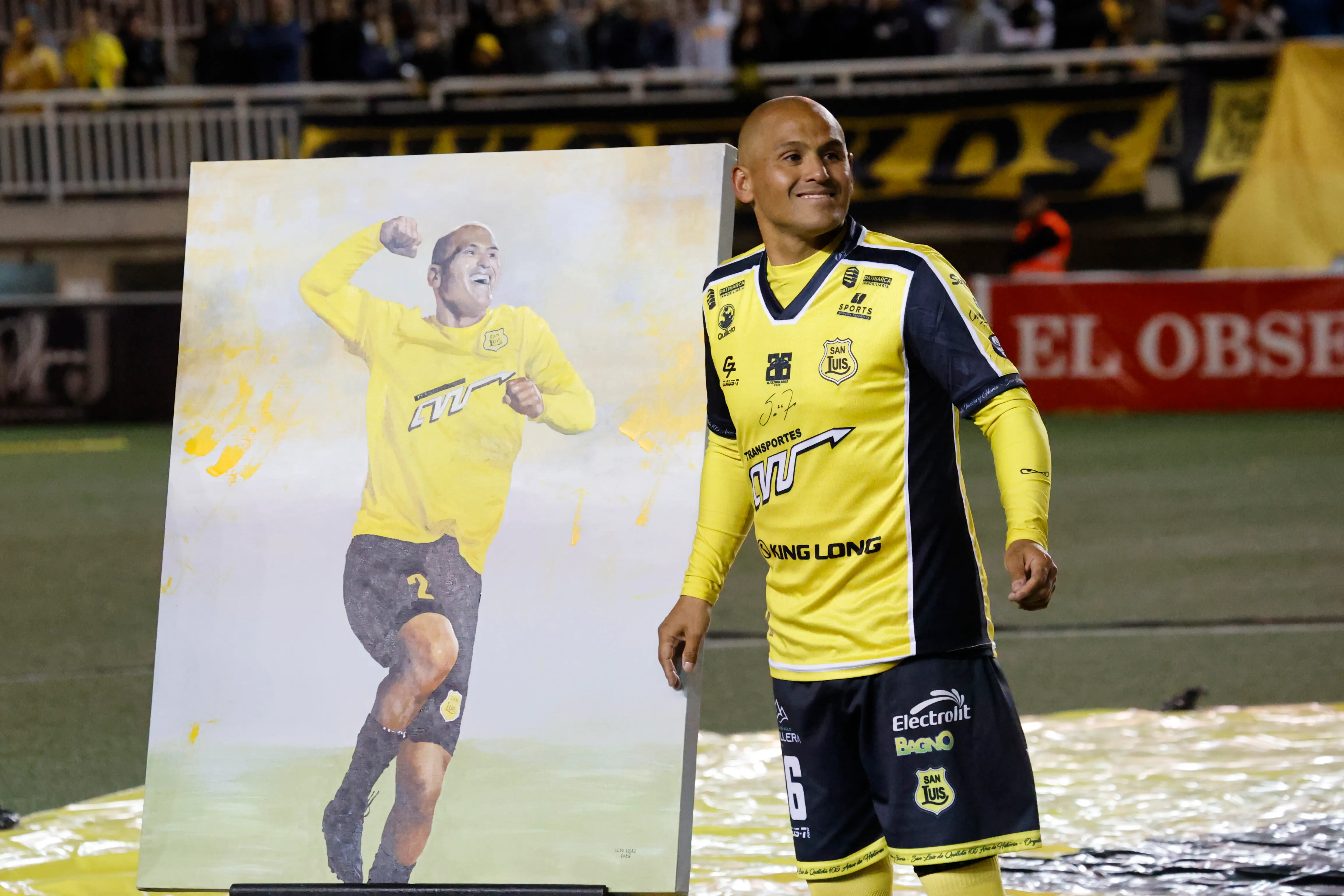 Suazo en su último duelo como jugador /Photosport