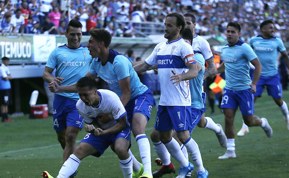 Fue seis veces campeón con U Católica, jugó en la selección chilena y debuta con gol en Real San Joaquín