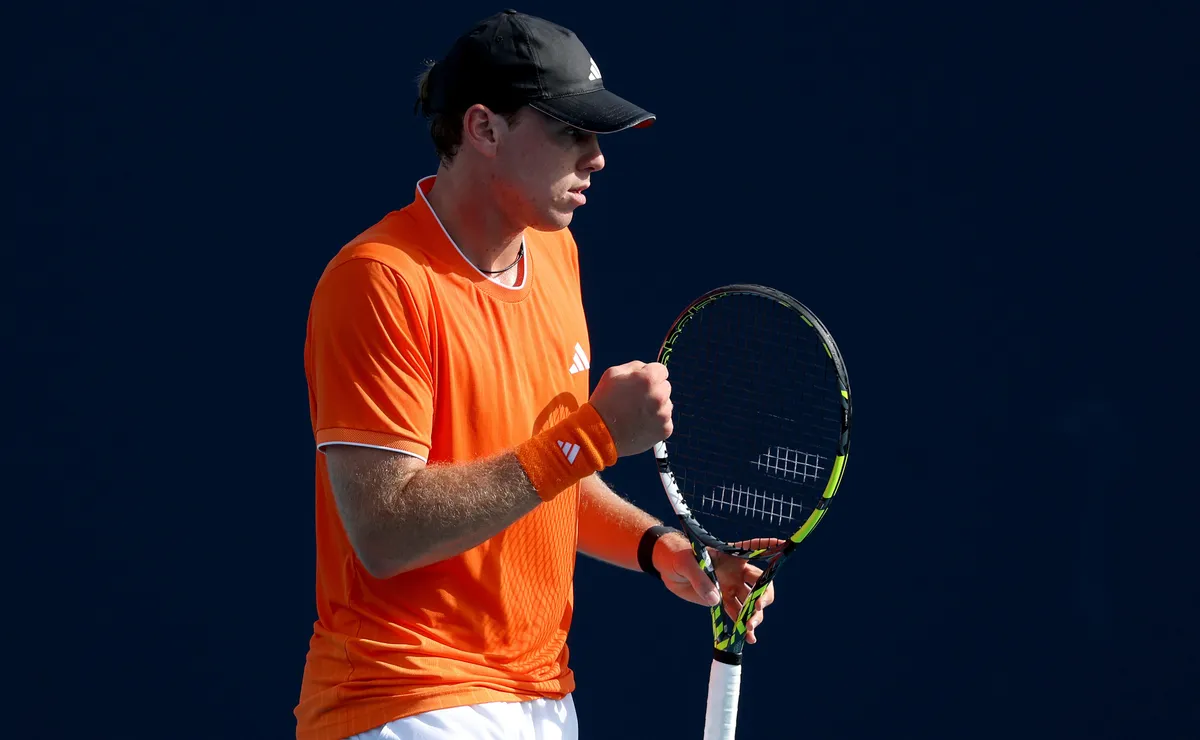 Alex Michelsen se convierte en enemigo de Chile tras vencer a Tabilo