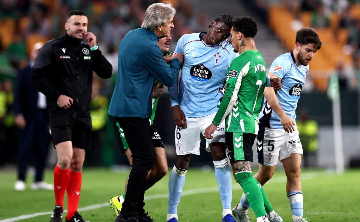 Manuel Pellegrini se frota las manos con un fichaje Mundial para Real Betis: “Aventura movimientos…”