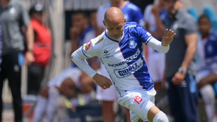 El jugador definió su futuro y se sumó a Segunda División.