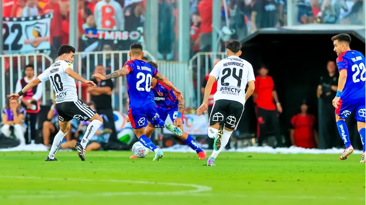 Colo Colo ante la U, el Superclásico del fútbol chileno.