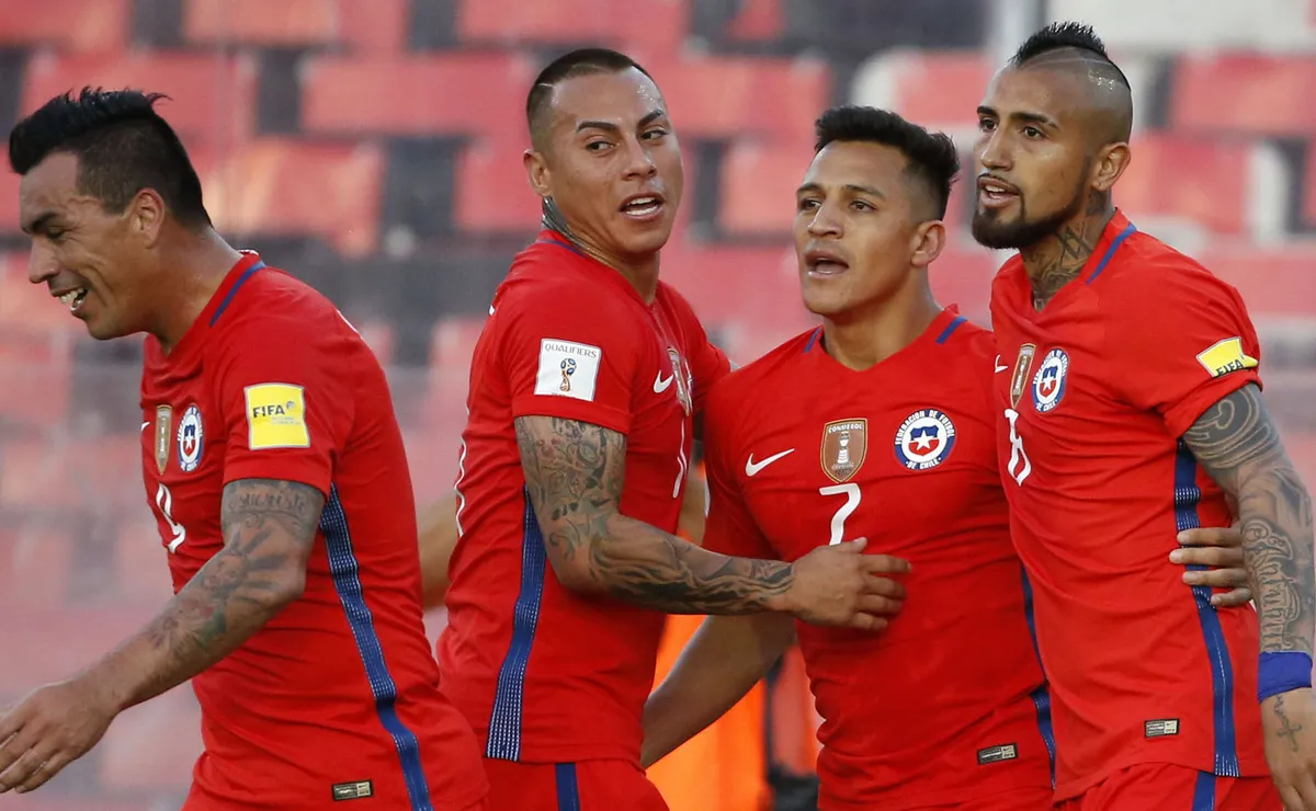 Esteban Paredes lamenta ausencia de Alexis Sánchez en La Roja