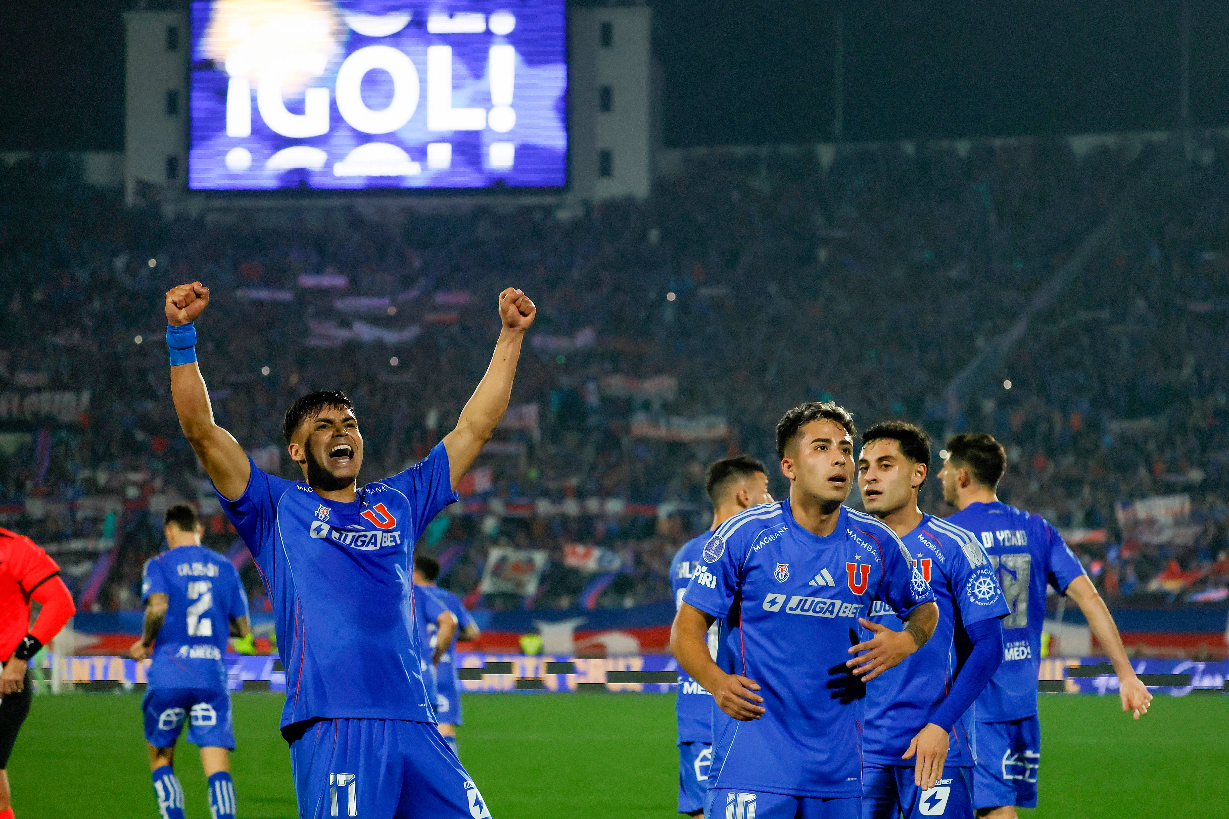 Universidad de Chile no gana en el Nacional desde el pasado 13 de agosto del 2025, día en que venció por 1-0 a Independiente de Avellaneda. | Foto: Photosport.