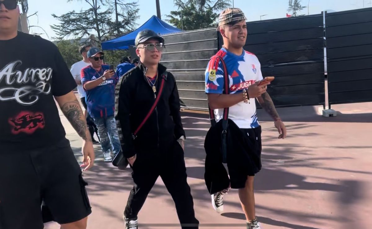 Jairo Vera fue invitado de lujo en el estreno de Fernando Gago en U de Chile