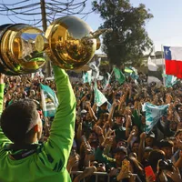 Siguen los festejos: Santiago Wanderers tendrá homenaje en La Moneda