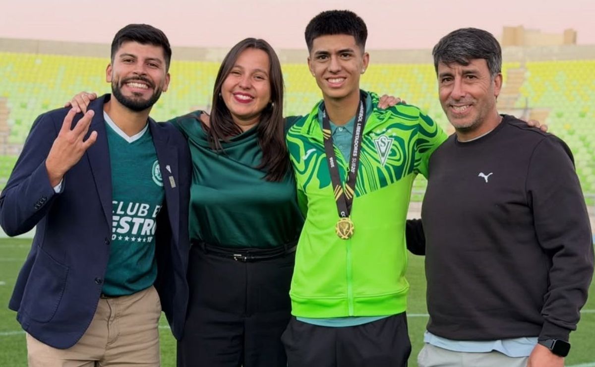 “Estoy muy orgulloso”: la alegría de Moisés Villarroel por su hijo campeón de Copa Libertadores