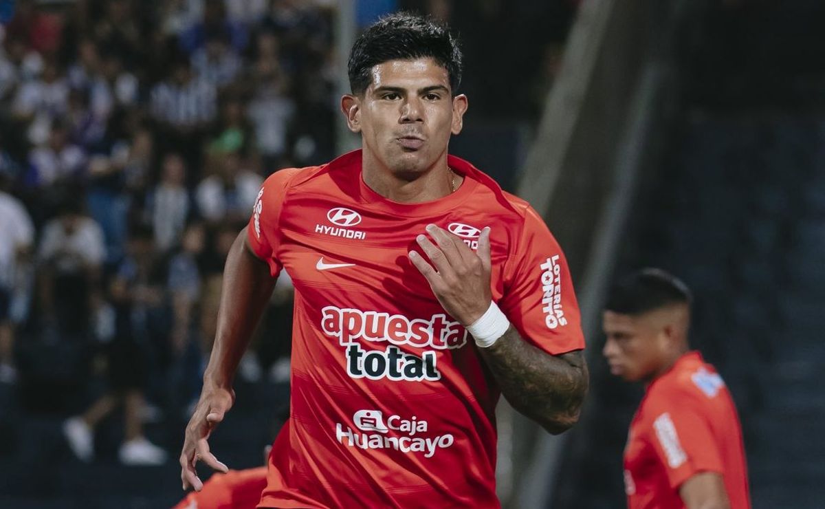 No la pasa bien: Esteban Pavez vuelve a lesionarse en Alianza Lima