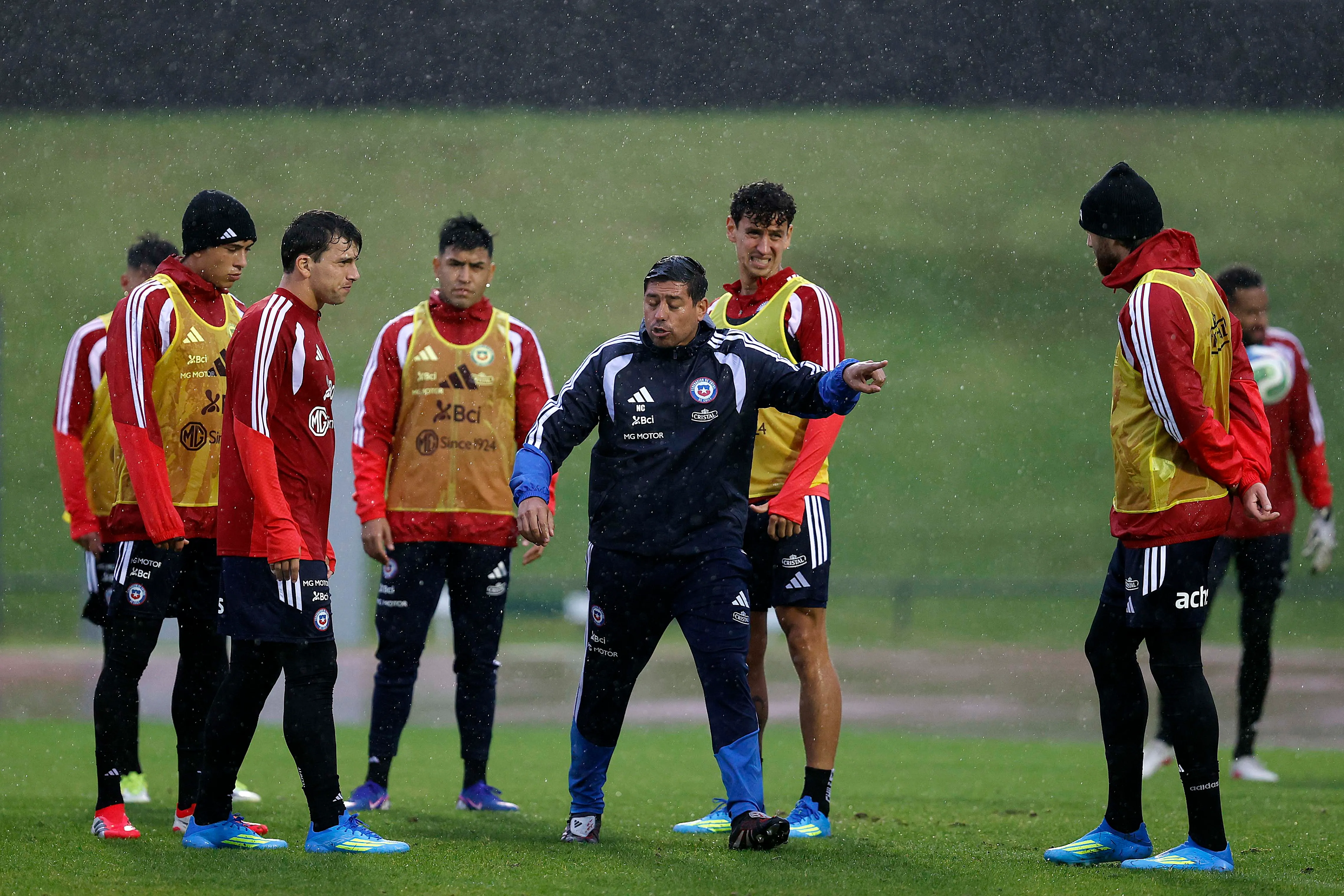 Esta sería formación de la Roja contra Cabo Verde | Carlos Parra/FFCh