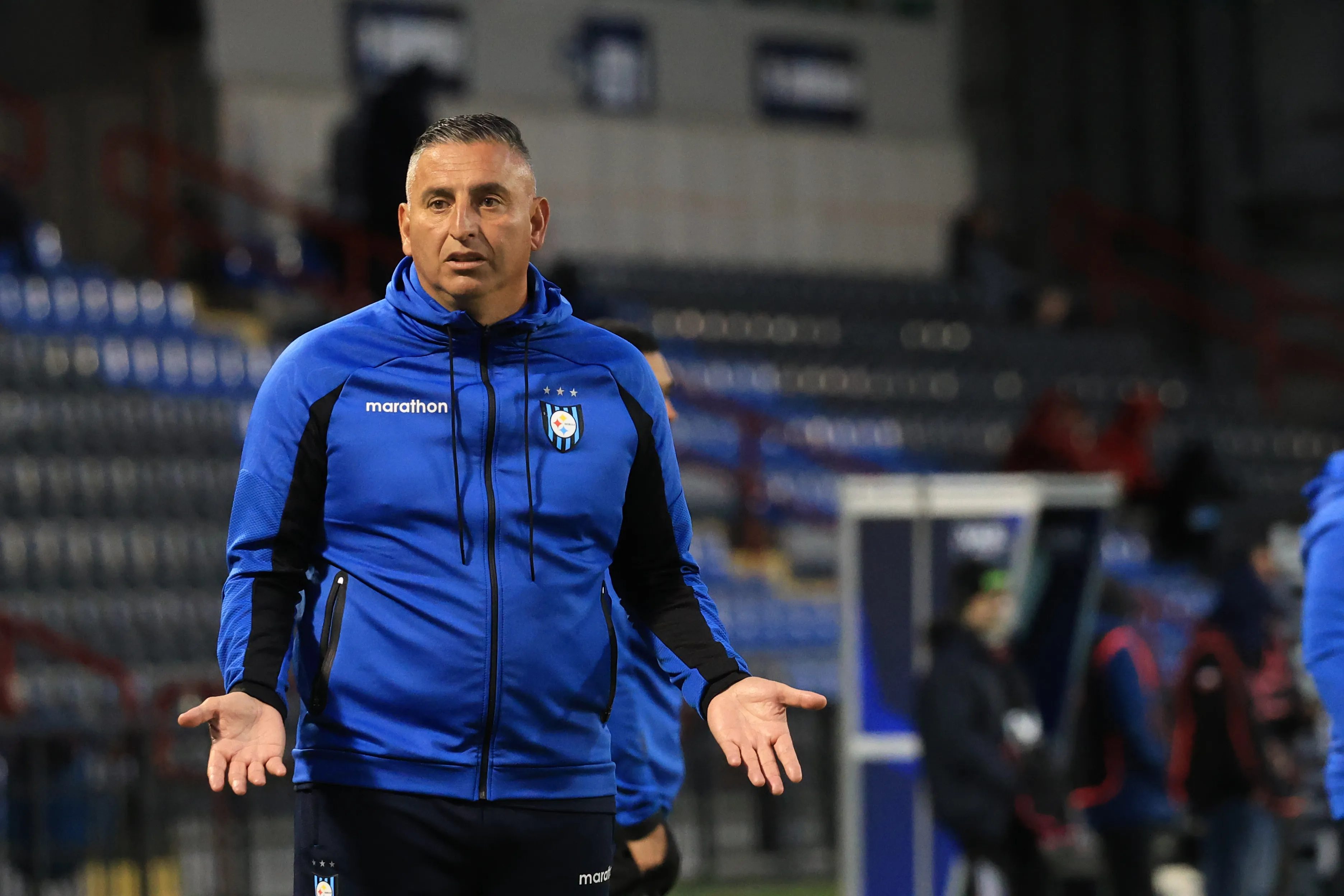 Jaime García acumula seis partidos sin ganar y se complica su continuidad en Huachipato