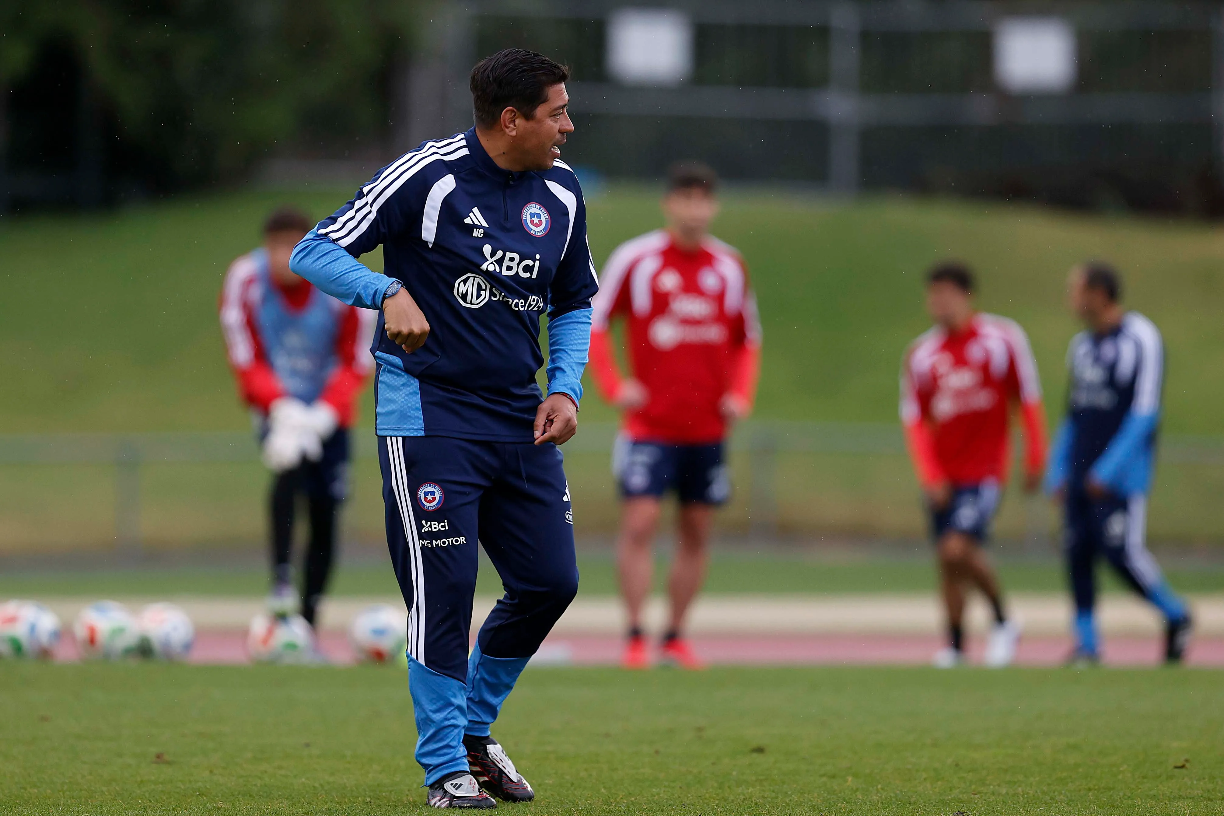 Nicolás Córdova prueba fórmulas en la Roja. Foto: Carlos Parra – Comunicaciones FFCh