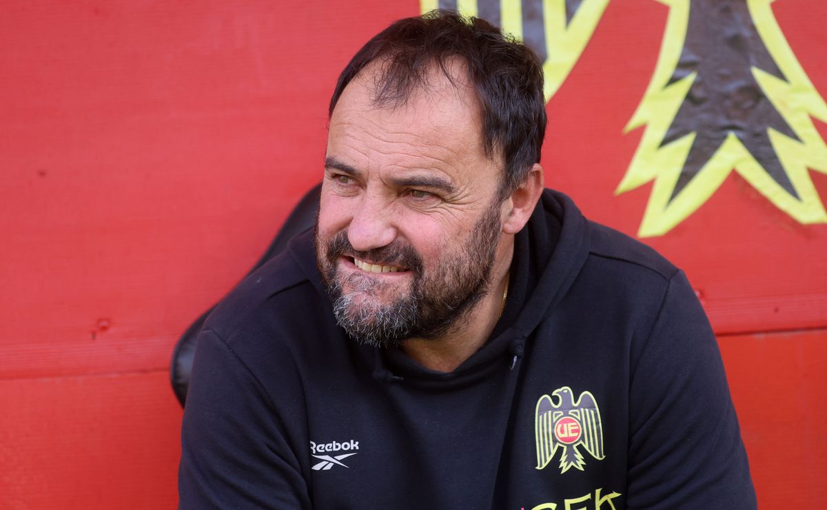 José Luis Sierra reaparece para firmar un contrato soñado con su millonario nuevo equipo