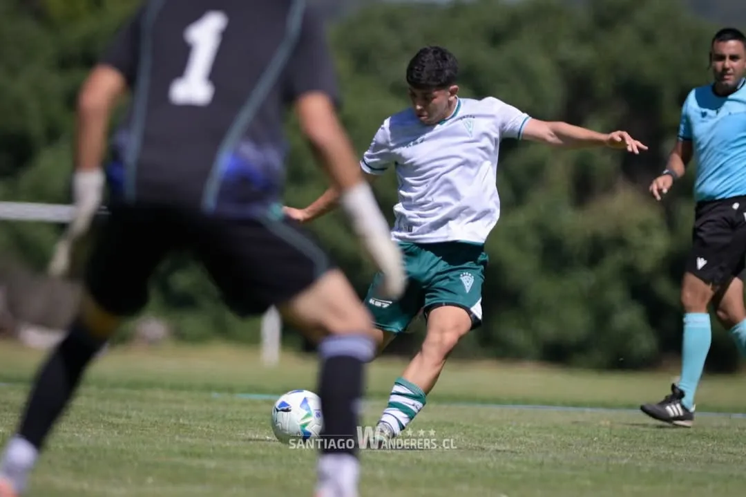 Matías Santelices celebró la Copa Libertadores con Santiago Wanderers.