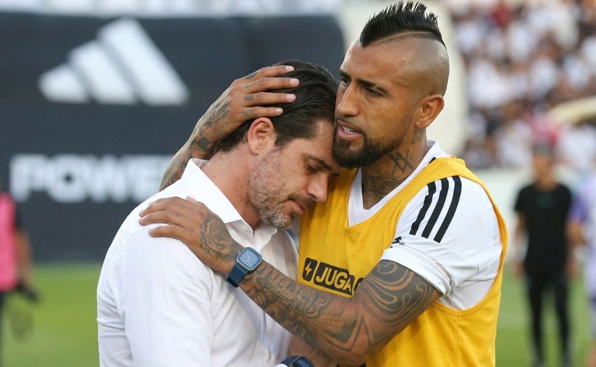 Arturo Vidal consuela a Fernando Gago en su llegada a U de Chile: “No hiciste la pretemporada”