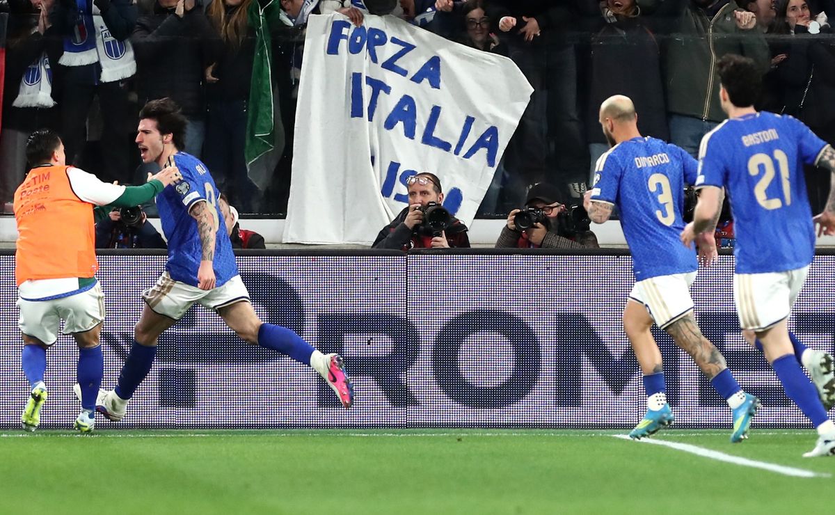 Repechaje UEFA al Mundial 2026: Italia sigue con vida junto a Suecia, Polonia y Dinamarca