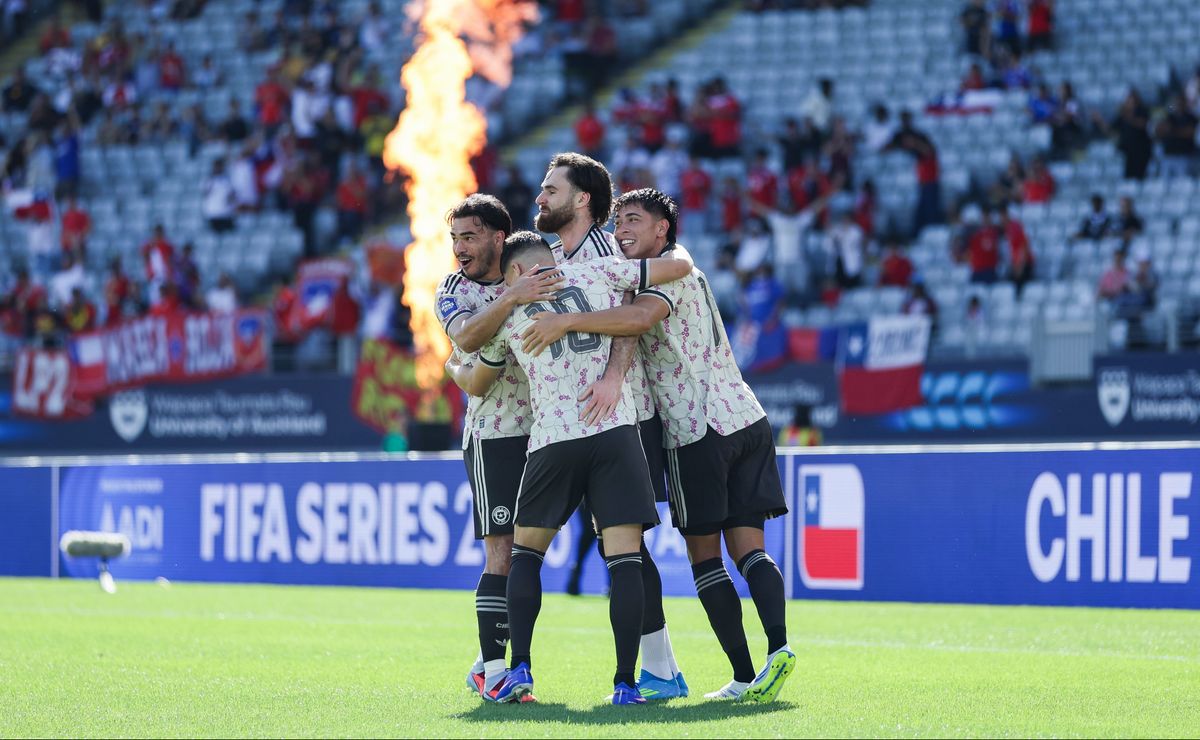 La “Metricaneta” no para: la Roja de Nicolás Córdova iguala racha de la Generación Dorada