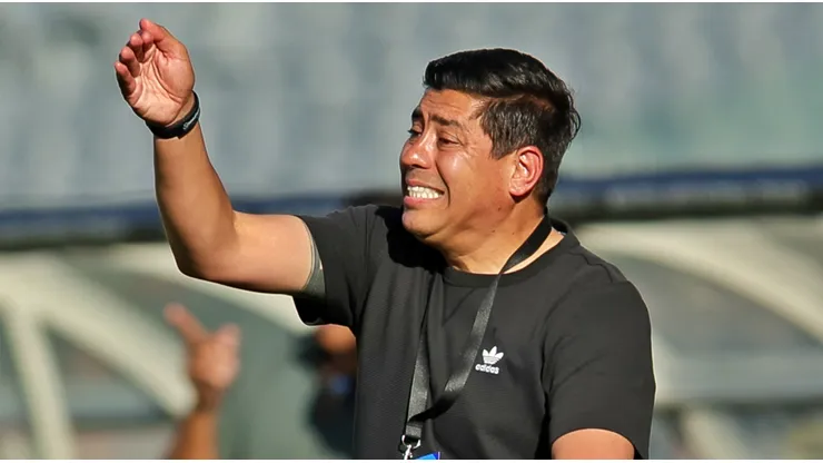 Córdova quiere a más jugadores chilenos en el extranjero.