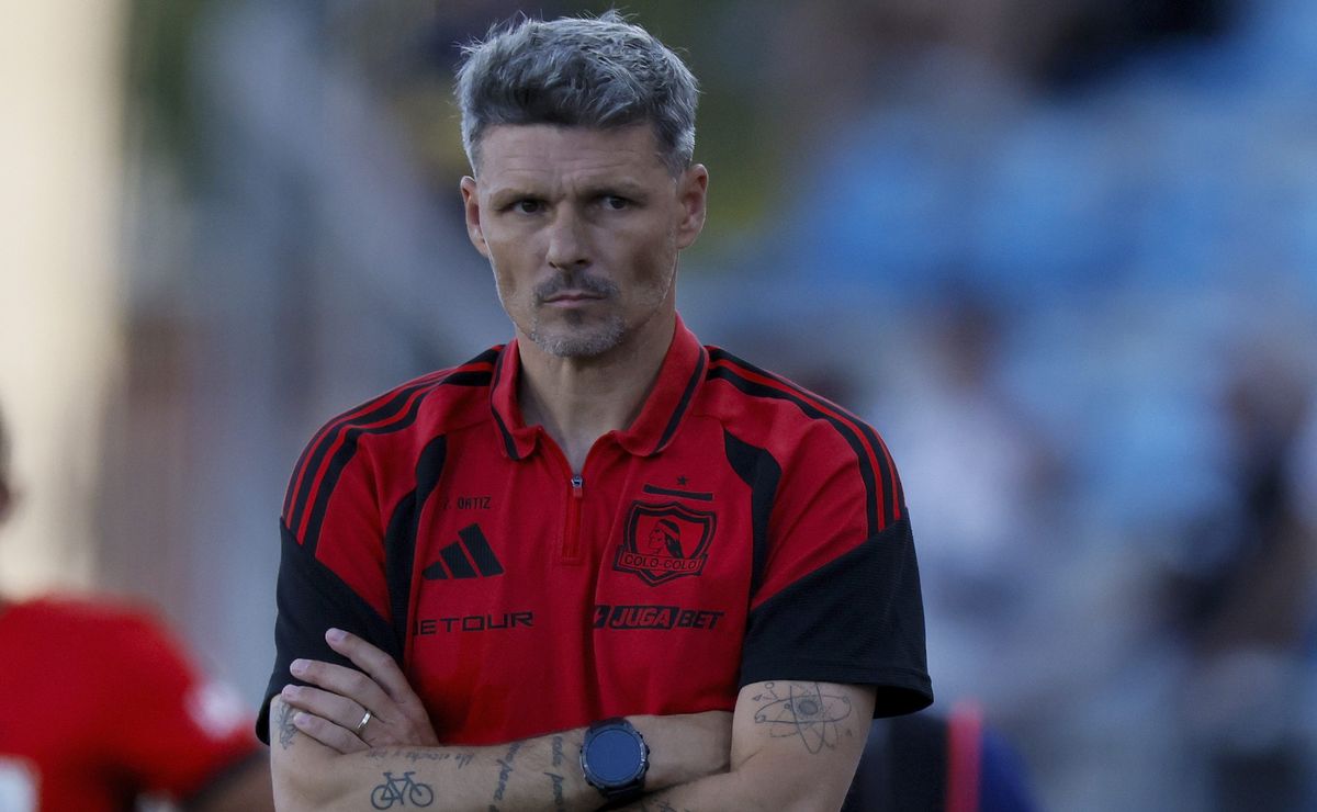 La gran duda que debe resolver Fernando Ortiz en Colo Colo contra Huachipato