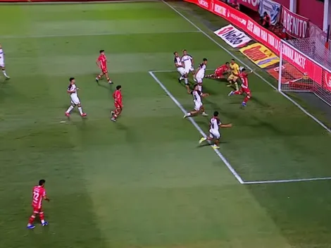 Morales se pierde un gol a dos metros del arco: lo salva sobrino de Maradona