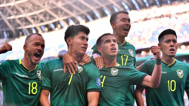 Bolivia dio vuelta el partido ante Surinam.