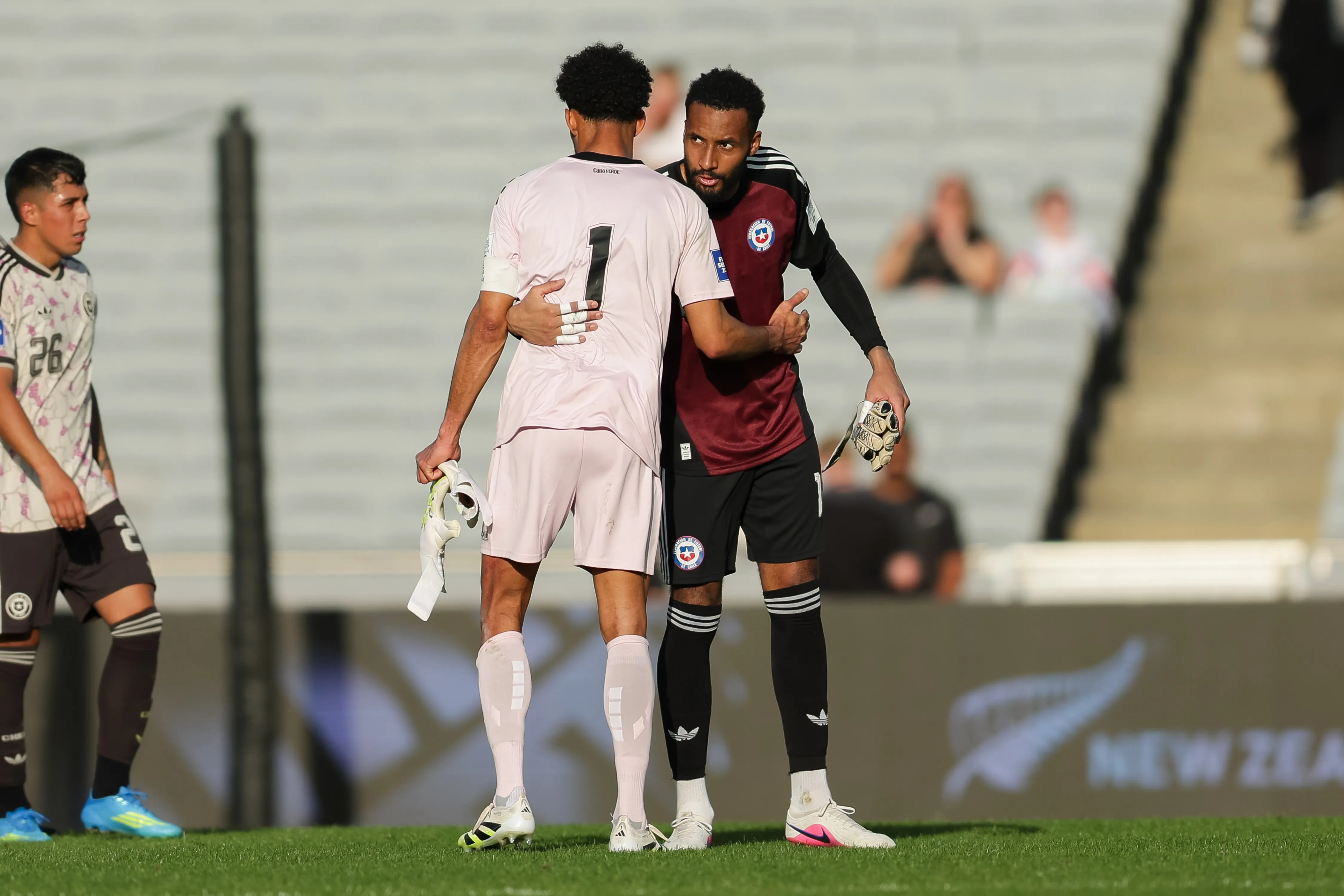 Lawrence Vigouroux fue titular en el amistoso de Chile vs Cabo Verde. (Joshua Devenie / www.photosport.nz).