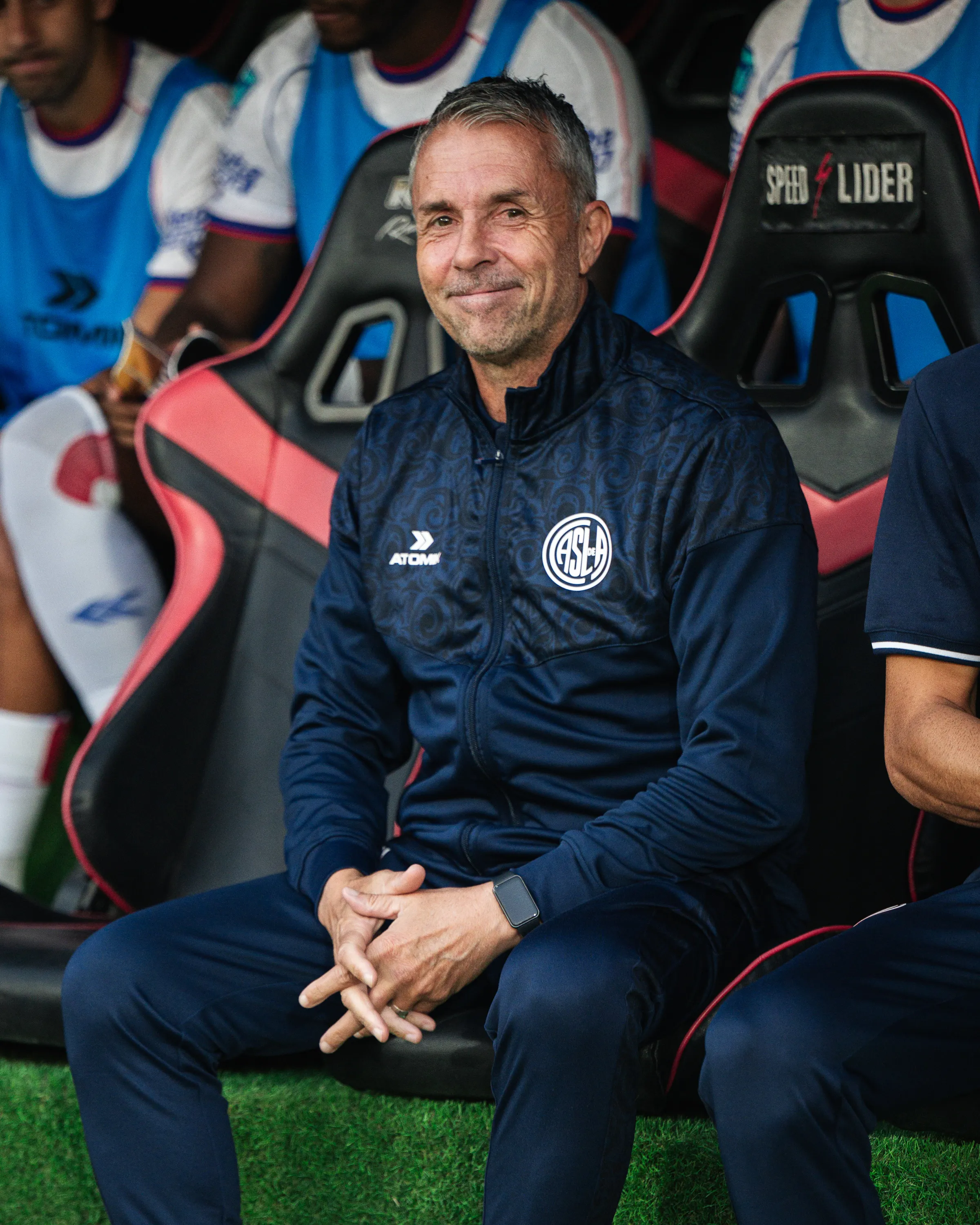 Álvarez debutó en San Lorenzo: “gigante dormido” al igual que la U. (Foto: San Lorenzo)